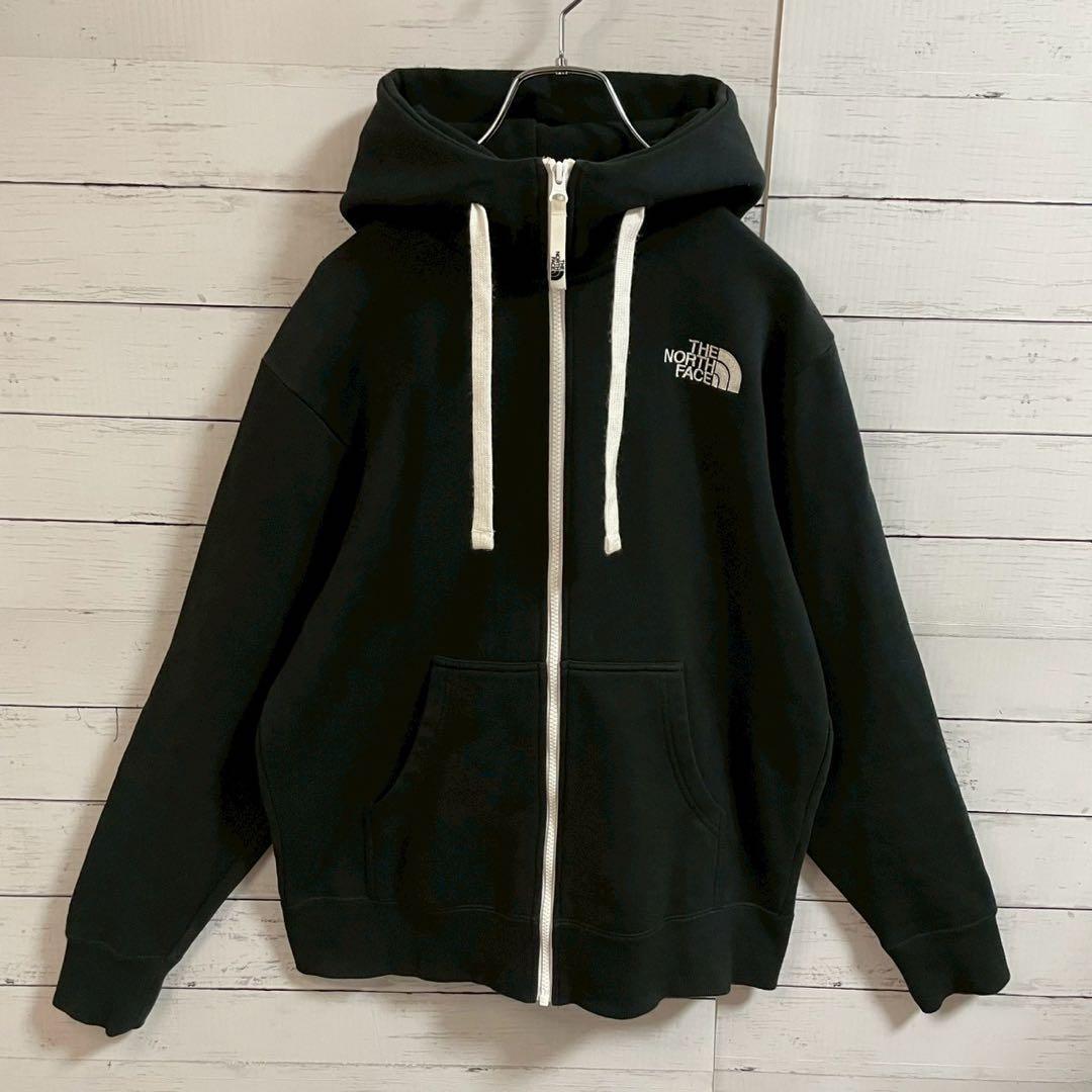 1【即完売モデル】ザノースフェイス☆フード刺繍　リアビュー☆370