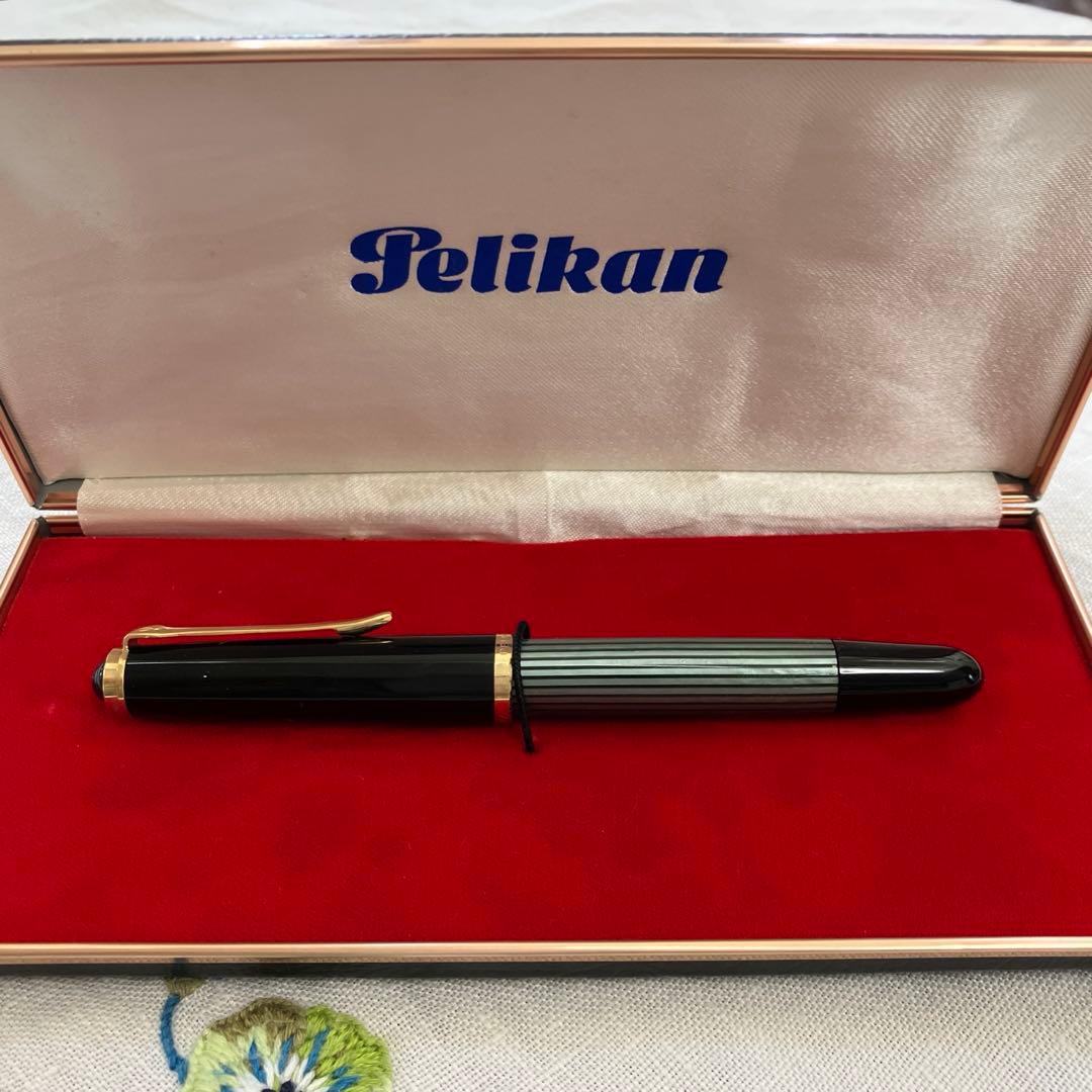 ヴィンテージ ペリカン 400万年筆　グリーン縞