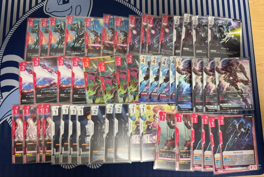 【メルカリ便】ガンダムカードゲーム 赤白ザフト SEED デッキ