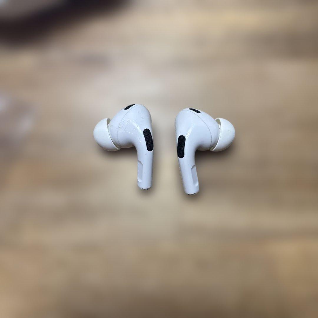 s*i様 AirPods Pro 第2世代 ライトニングタイプ