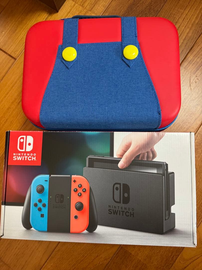 【美品】Nintendo Switch マリオデザイン ケース付き