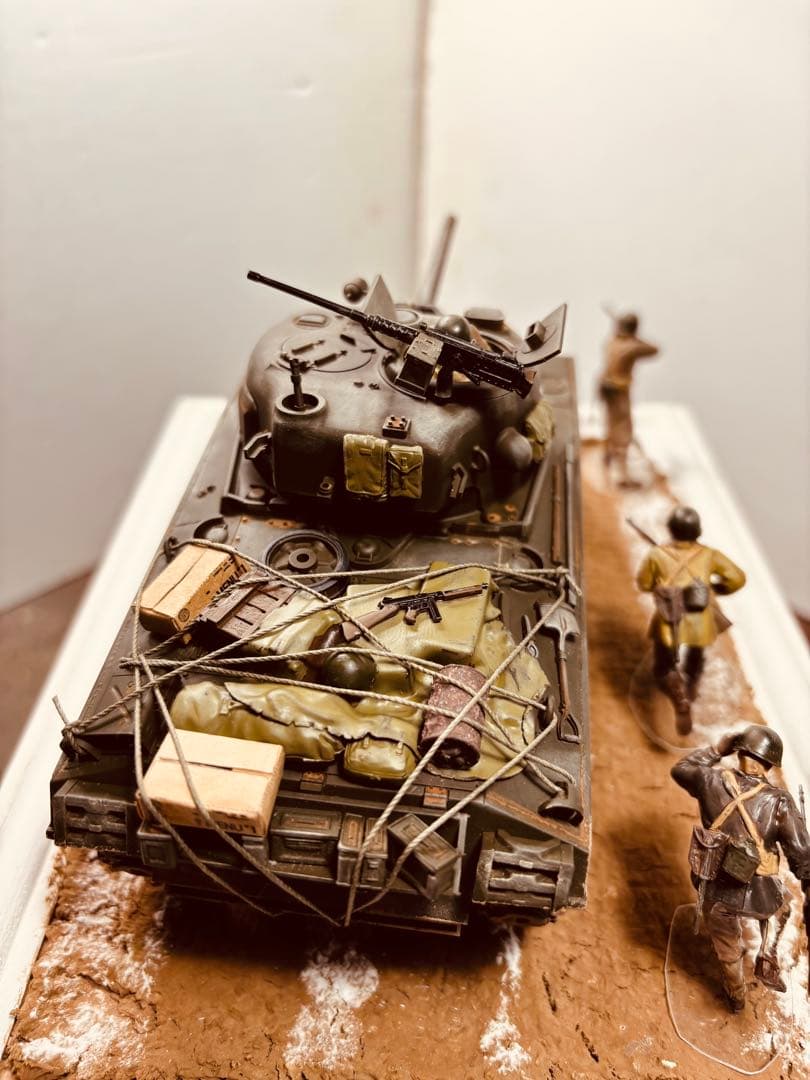 M4 A3シャーマン戦車 1/35 スケール ジオラマ