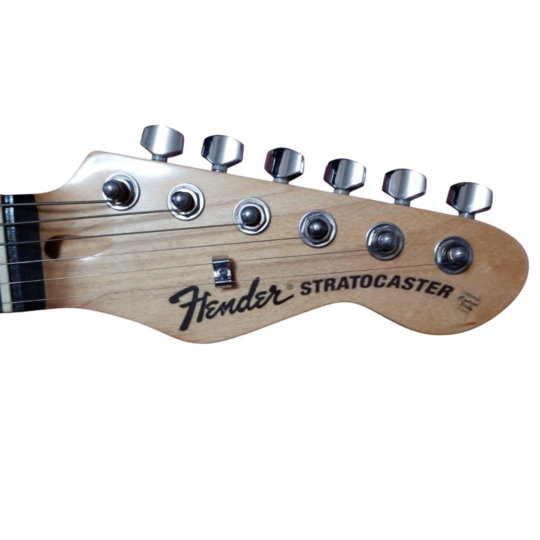 ヘンダー(Hender)　ジャクソンハムバッカー搭載　ストラト改