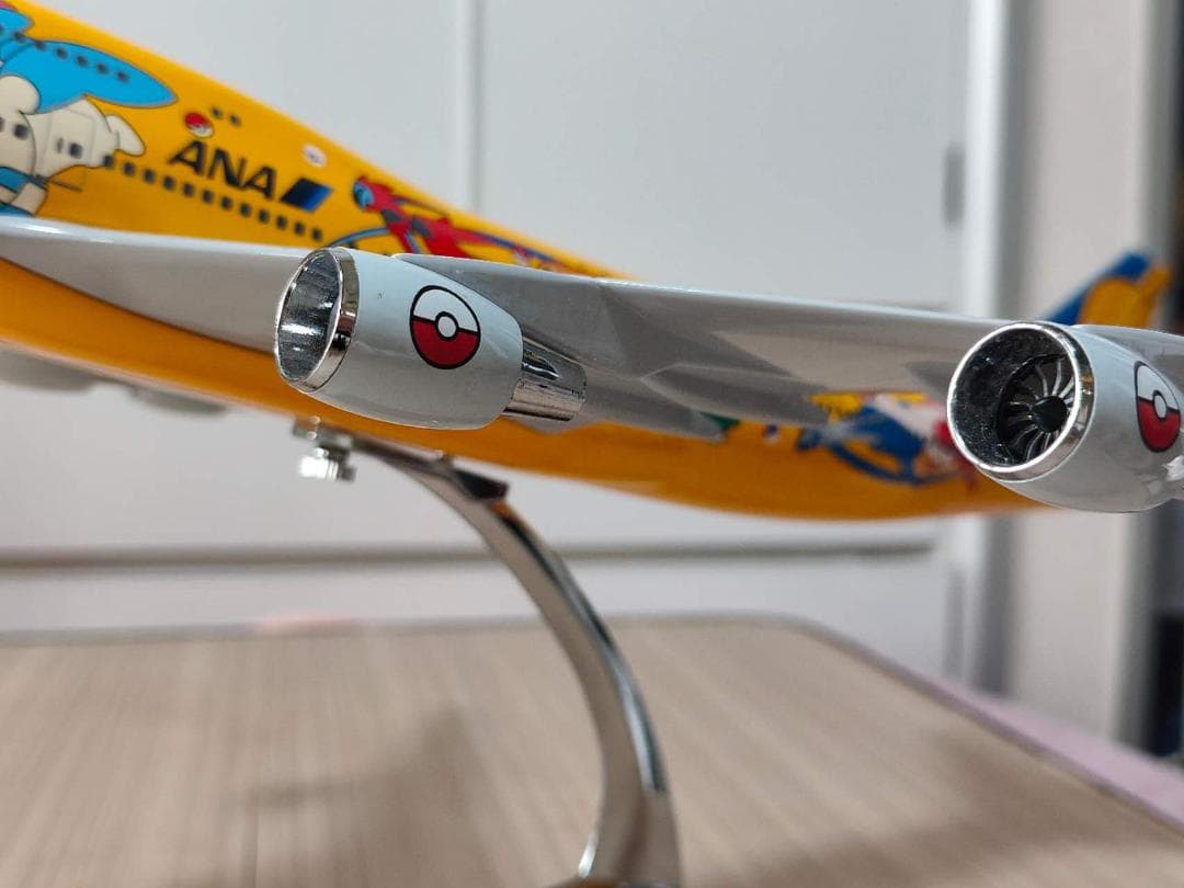 中古品　飛行機模型　ANA　全長約47cm　ボーイング　B747　スタンド付