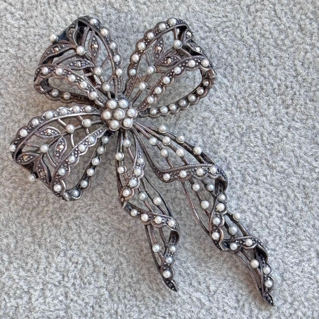 【アンティークリボン】ベビーパール・マルカジットミル打ちブローチ【SV925】