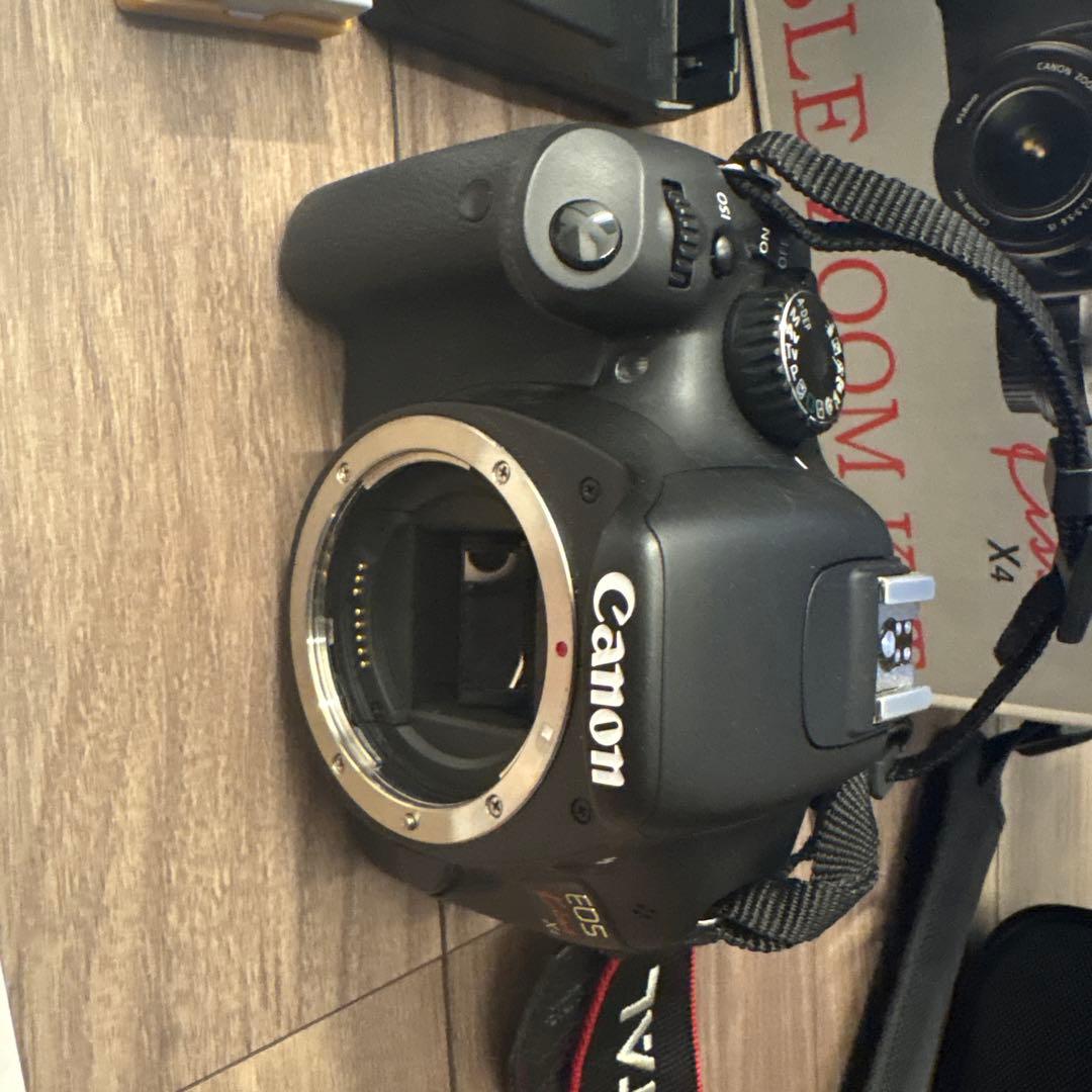 Canon EOS Kiss X4 ダブルズームキット