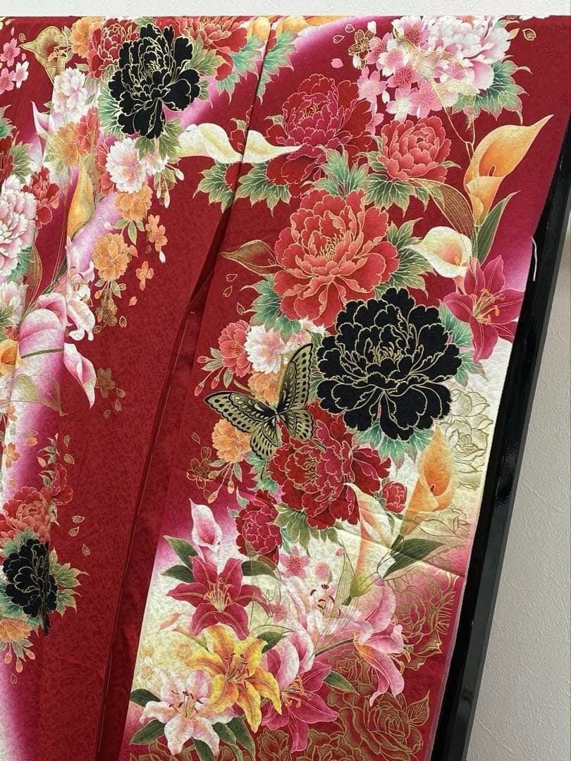 振袖 仮絵羽 京友禅 浅田真央 刺繍 金彩 牡丹 薔薇 正絹 未仕立て品 八掛付