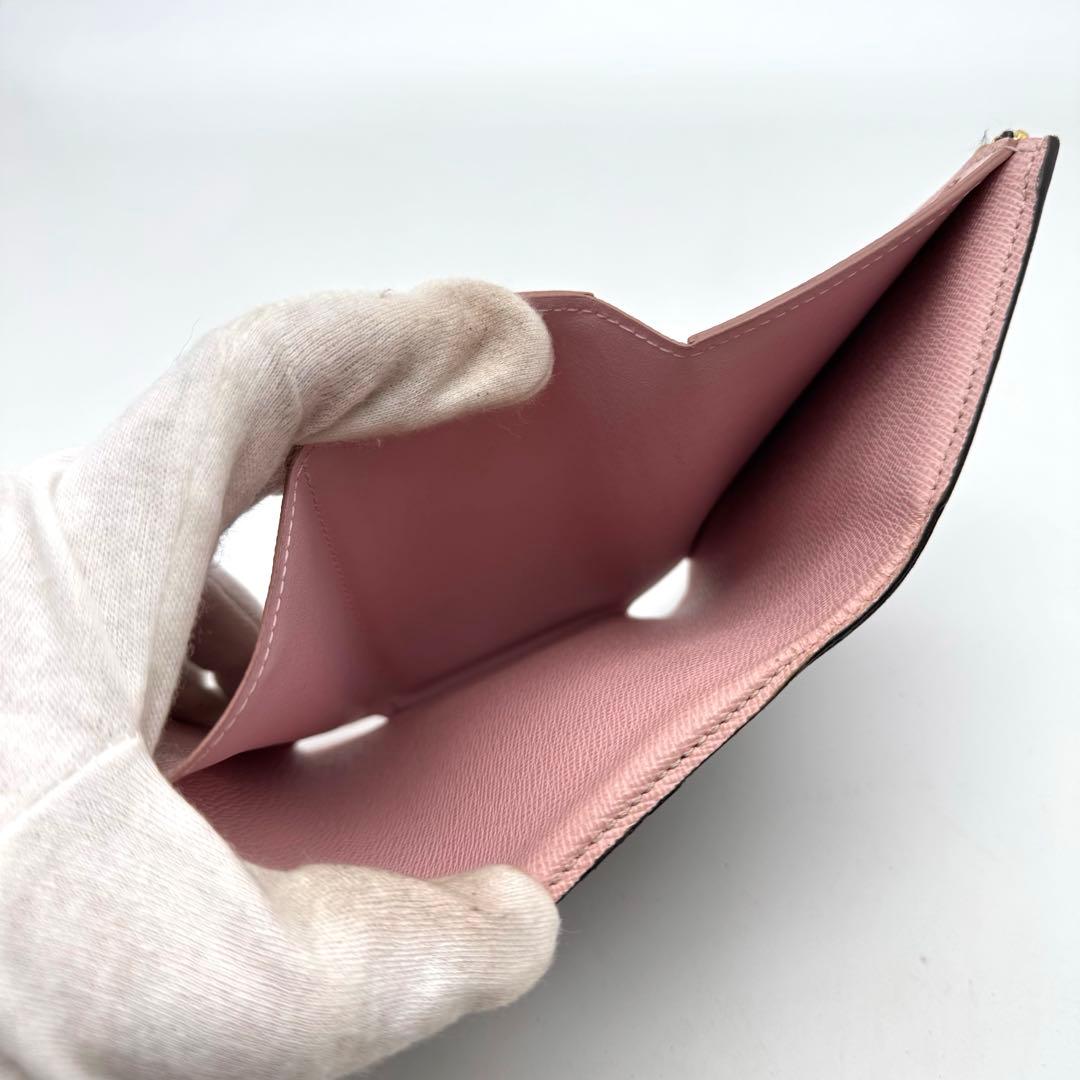 【極美品】ルイヴィトン　ヴィクトリーヌ　ローズバレリーヌ　コンパクト　財布　ミニ