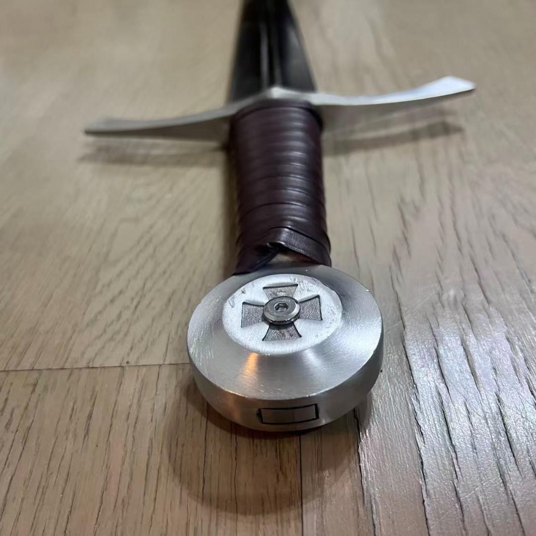 【３日内速達】片手用西洋剣 茶色 高マンガン鋼 模造刀　武具 十字剣