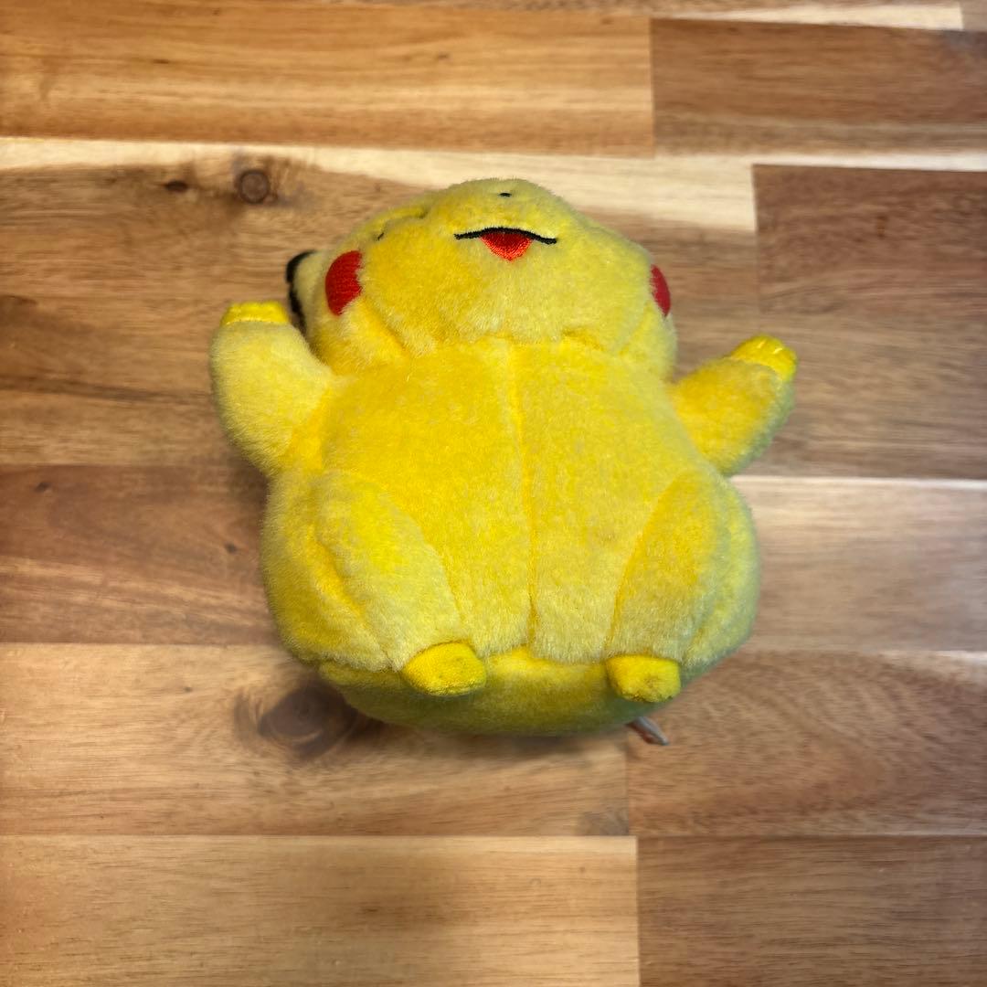 初期 ピカチュウ ぬいぐるみ　にっこり　TOMY トミー