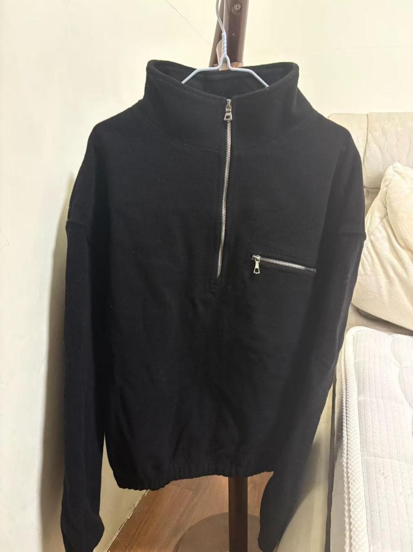 RIER ブラックハイネックジッパー付きジャンパー M 即日発送