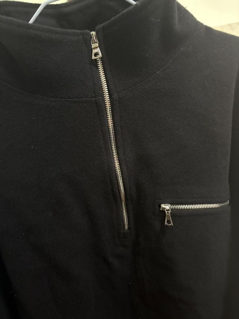 RIER ブラックハイネックジッパー付きジャンパー M 即日発送