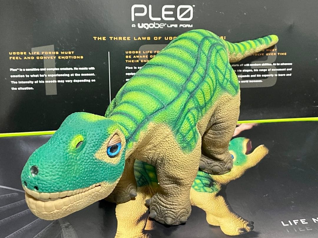PLEO プレオ 恐竜 ロボット 新品未開封品