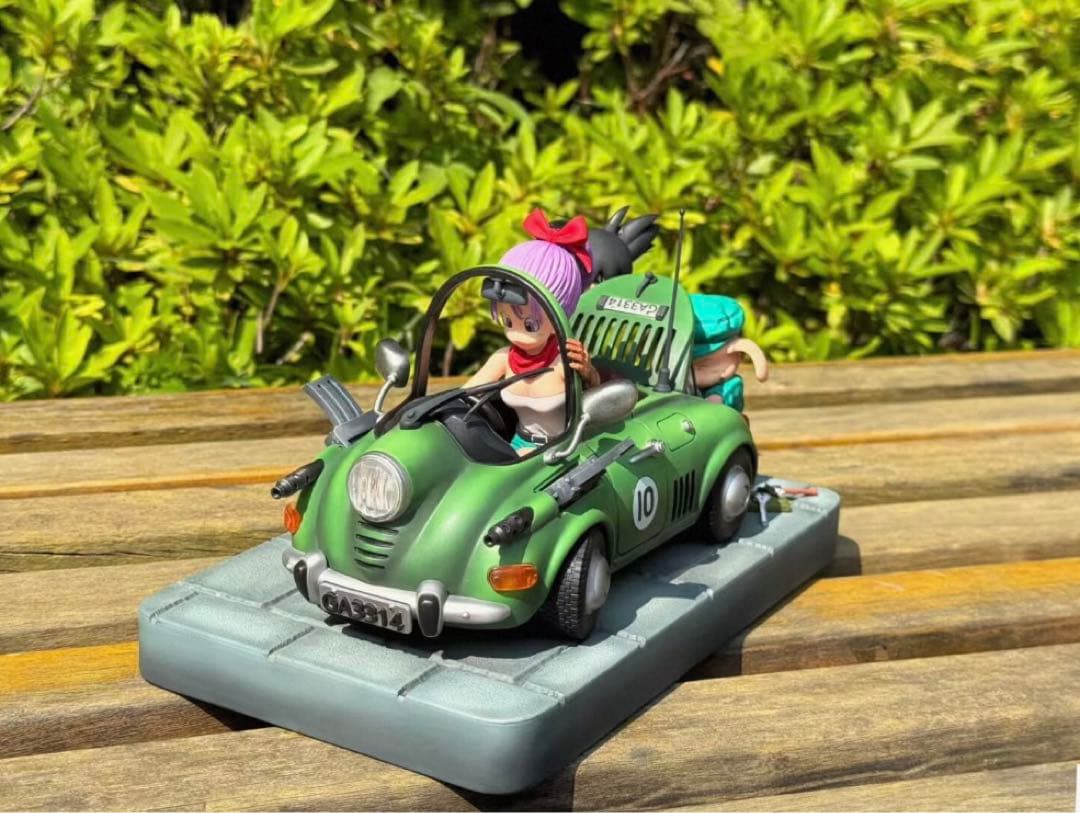 ドラゴンボール 孫悟空 ブルマ フィギュア ガレージキット