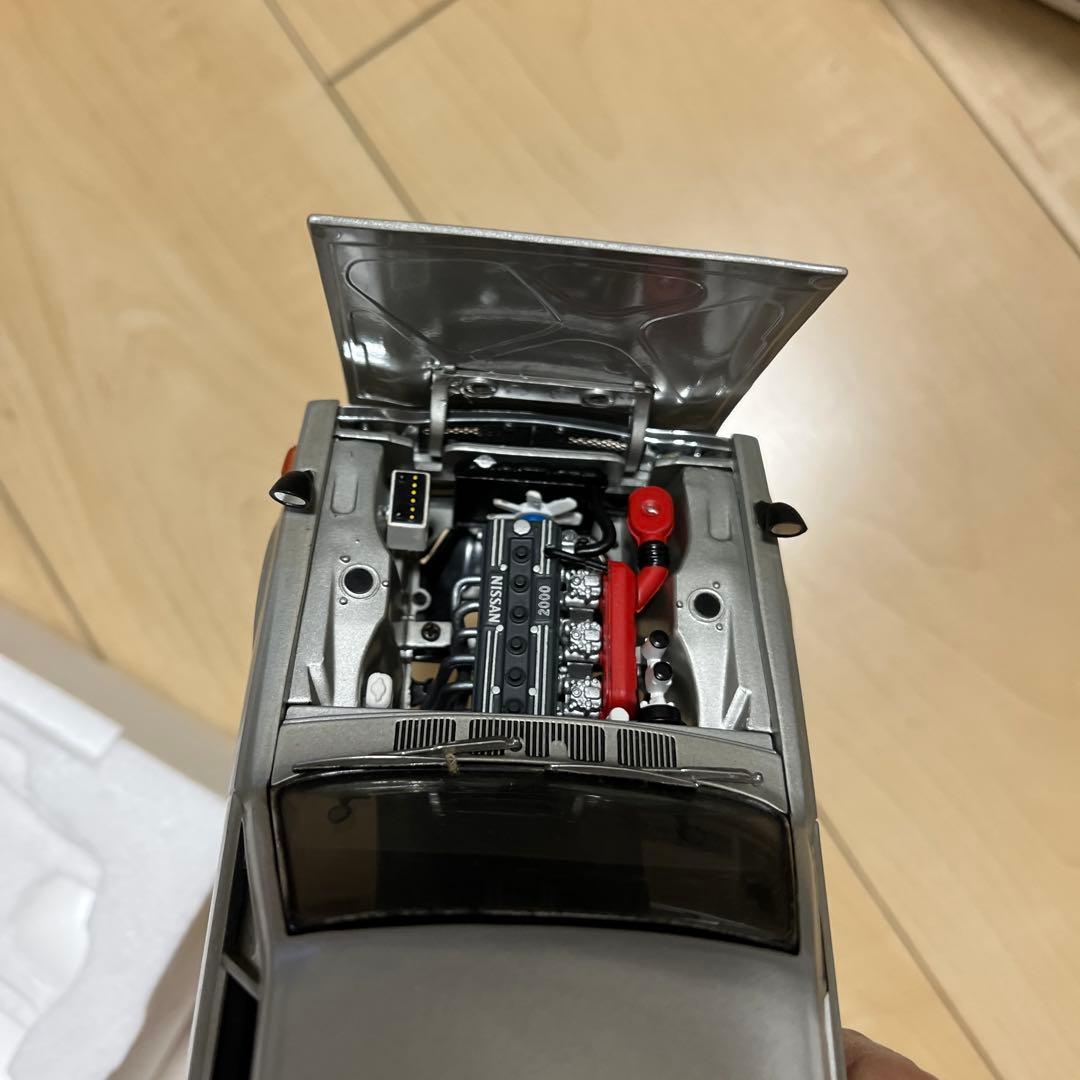 Nissan Skyline 2000 GT-R ハードトップ 1/20スケール