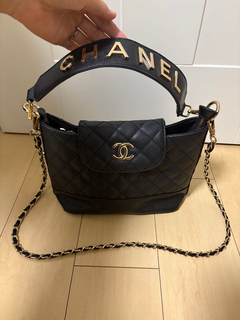 CHANEL シャネル　キルティングショルダーバッグ　ノベルティ