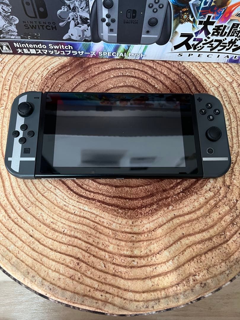 Nintendo Switch ニンテンドースイッチ本体　スマブラモデル