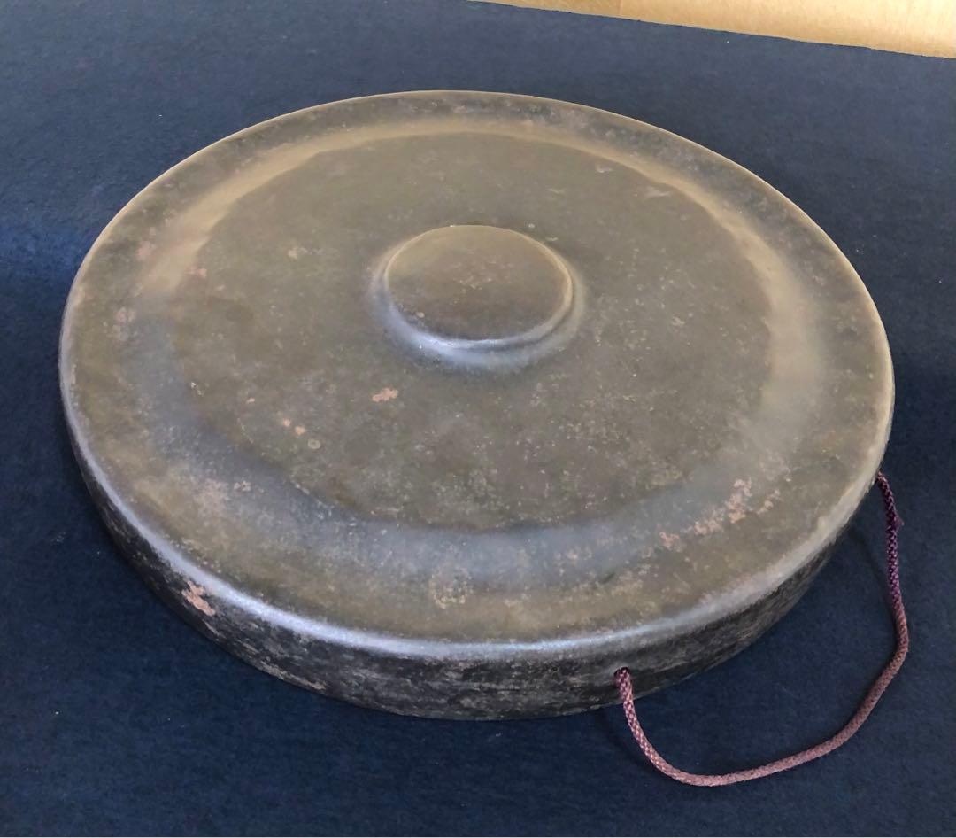 《R》茶道具 銅鑼 ドラ 撥 吊鎖付 銅羅 鳴物 仏具　260108き1