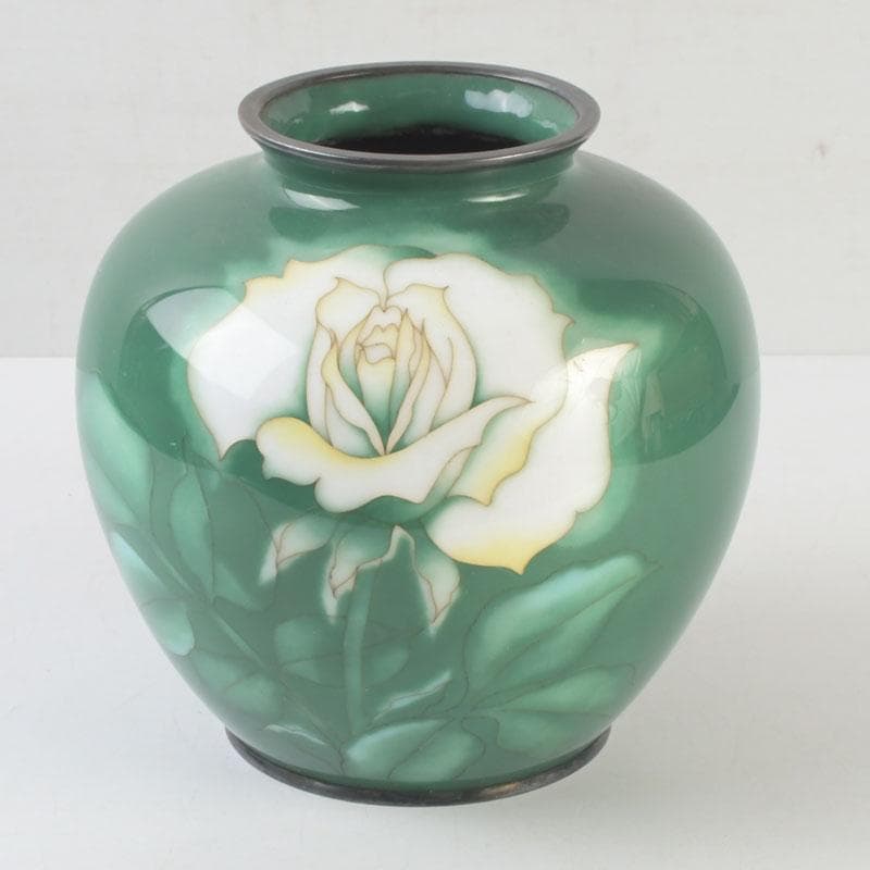 七宝焼　安藤七宝店　純銀刻印　緑釉　花文　花瓶　V　9659