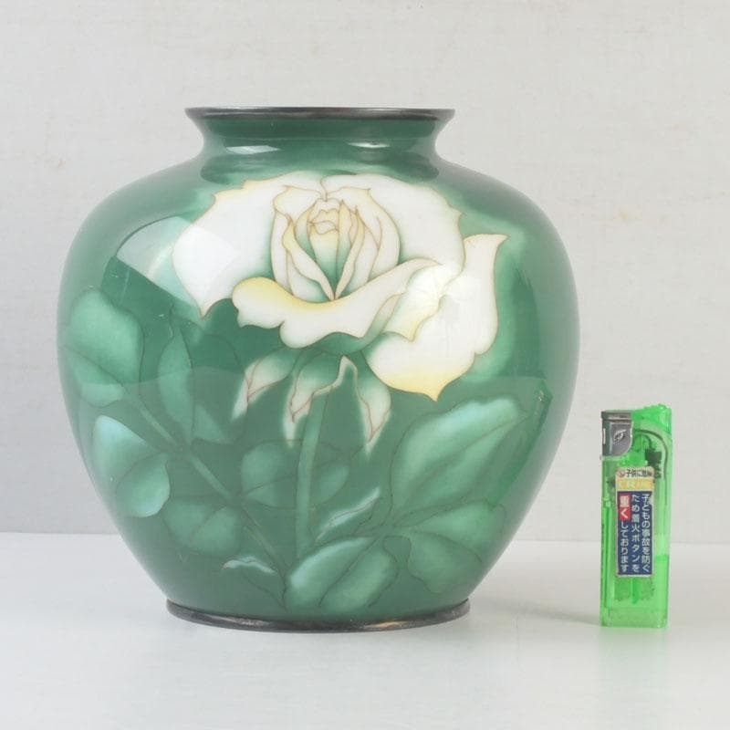 七宝焼　安藤七宝店　純銀刻印　緑釉　花文　花瓶　V　9659