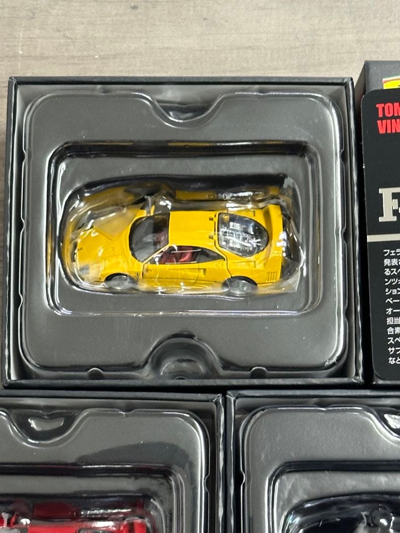 TOMICA LIMITED VINTAGE NEO F40 3個セット