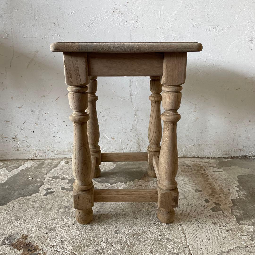 ビンテージ　サイドテーブル ベッドサイドテーブル　スツール　小　剥離