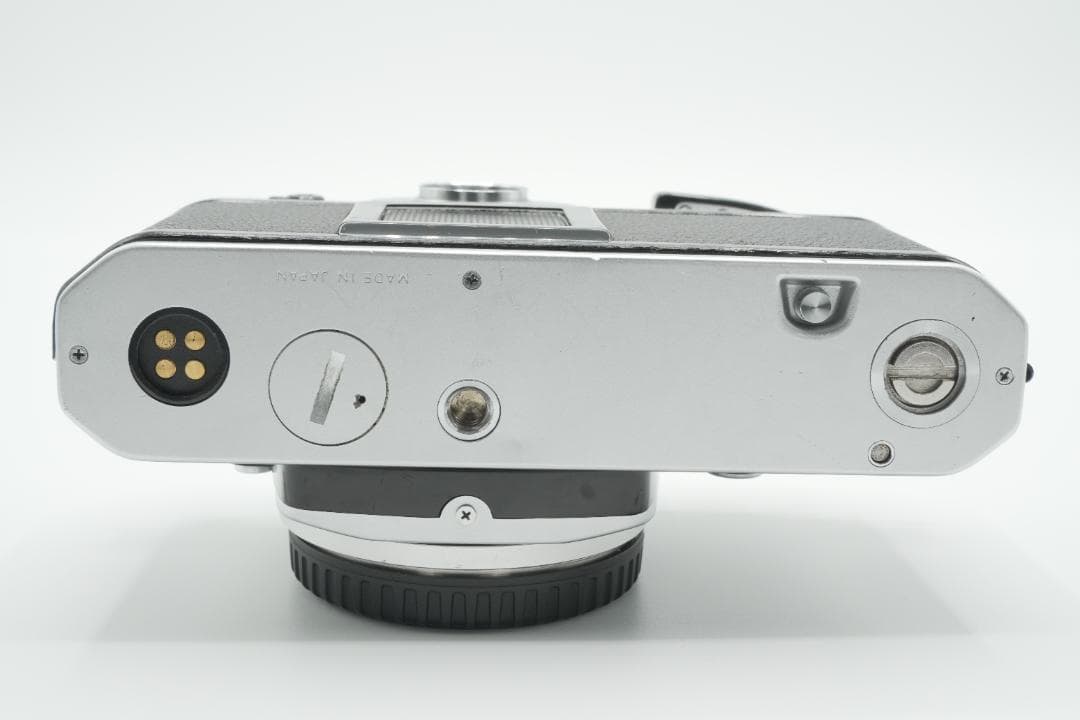 【美品・完動品】Nikon FE シルバー フィルムカメラ本体