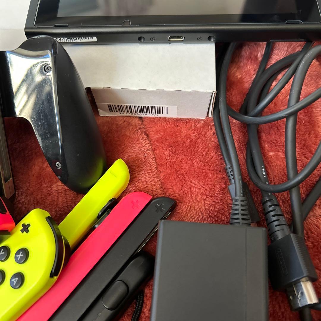 Nintendo Switch 本体 グレー/カラフルジョイコン付き