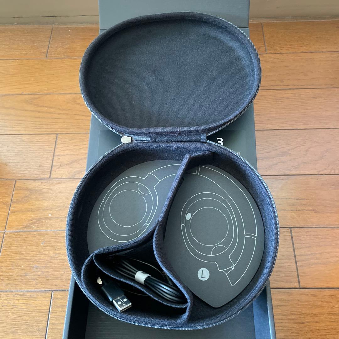 ワイヤレスヘッドホン WH-ULT900N