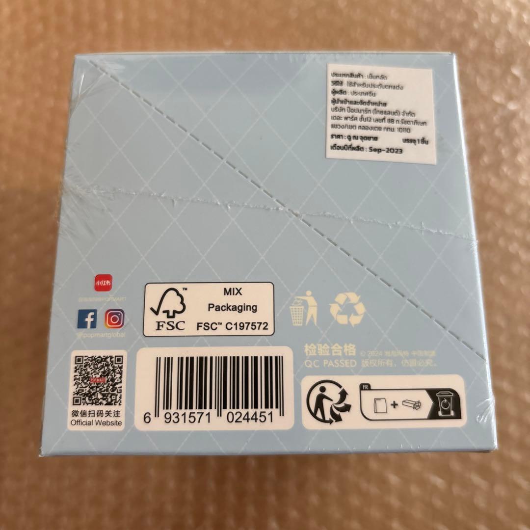 ピンズ・ピンバッジ・缶バッジ POPMART CRYBABY HELLO,THAILAND SERIES