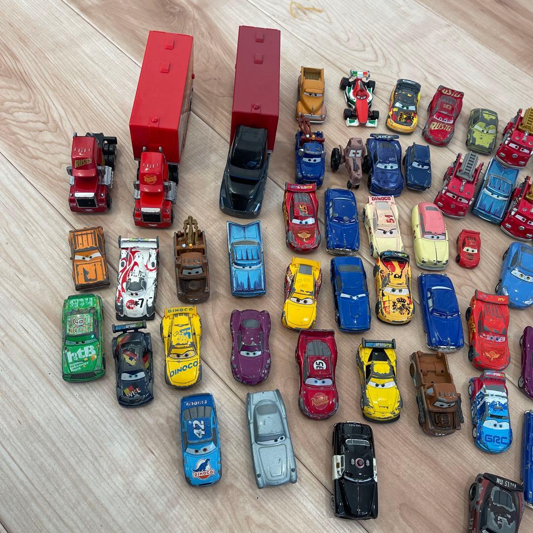 ミニカー約120台セット（トラック含む）