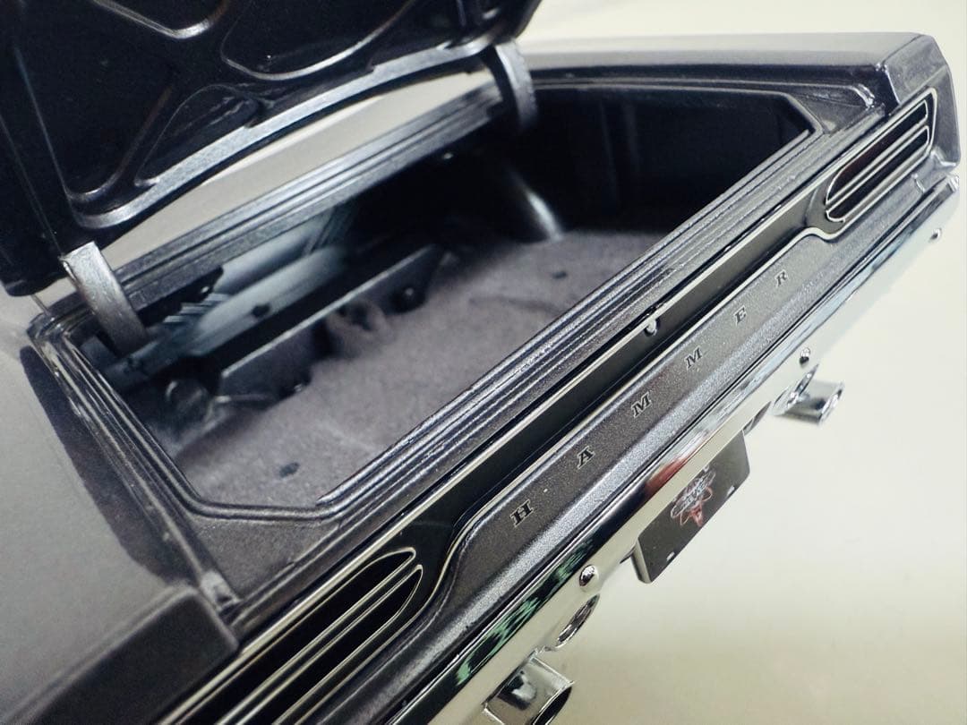 GMP/Plymouthプリムス RoadRunnerロードランナー 1/18