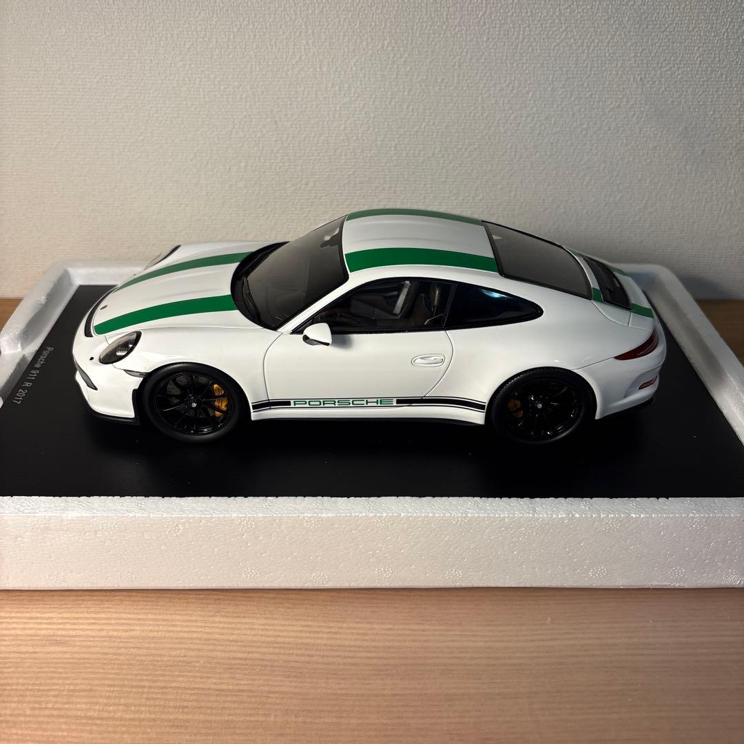 スパーク　spark porsche ポルシェ　911 R 1/18 ミニカー