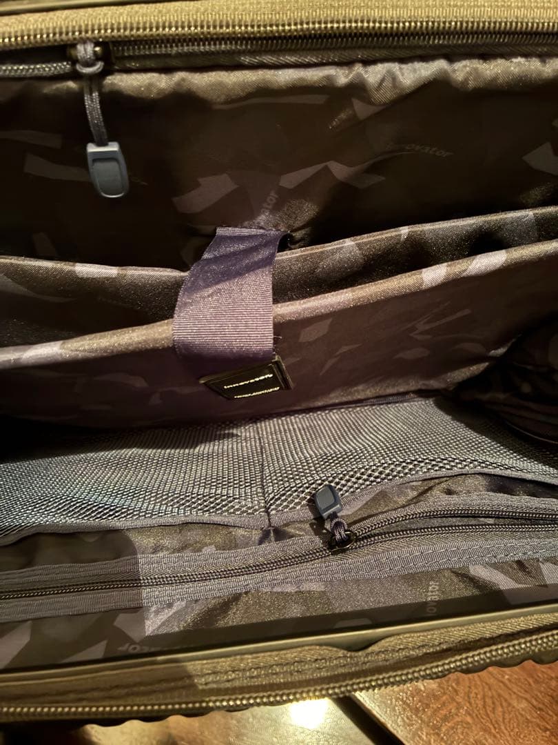 innovator イノベーター スーツケース INV20 33L ブラック系