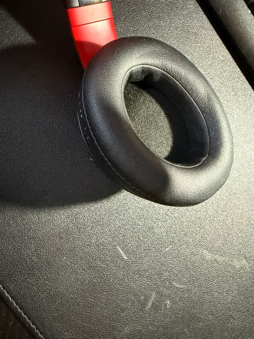 Beats Studio3 ワイヤレスヘッドホン ブラック/レッド