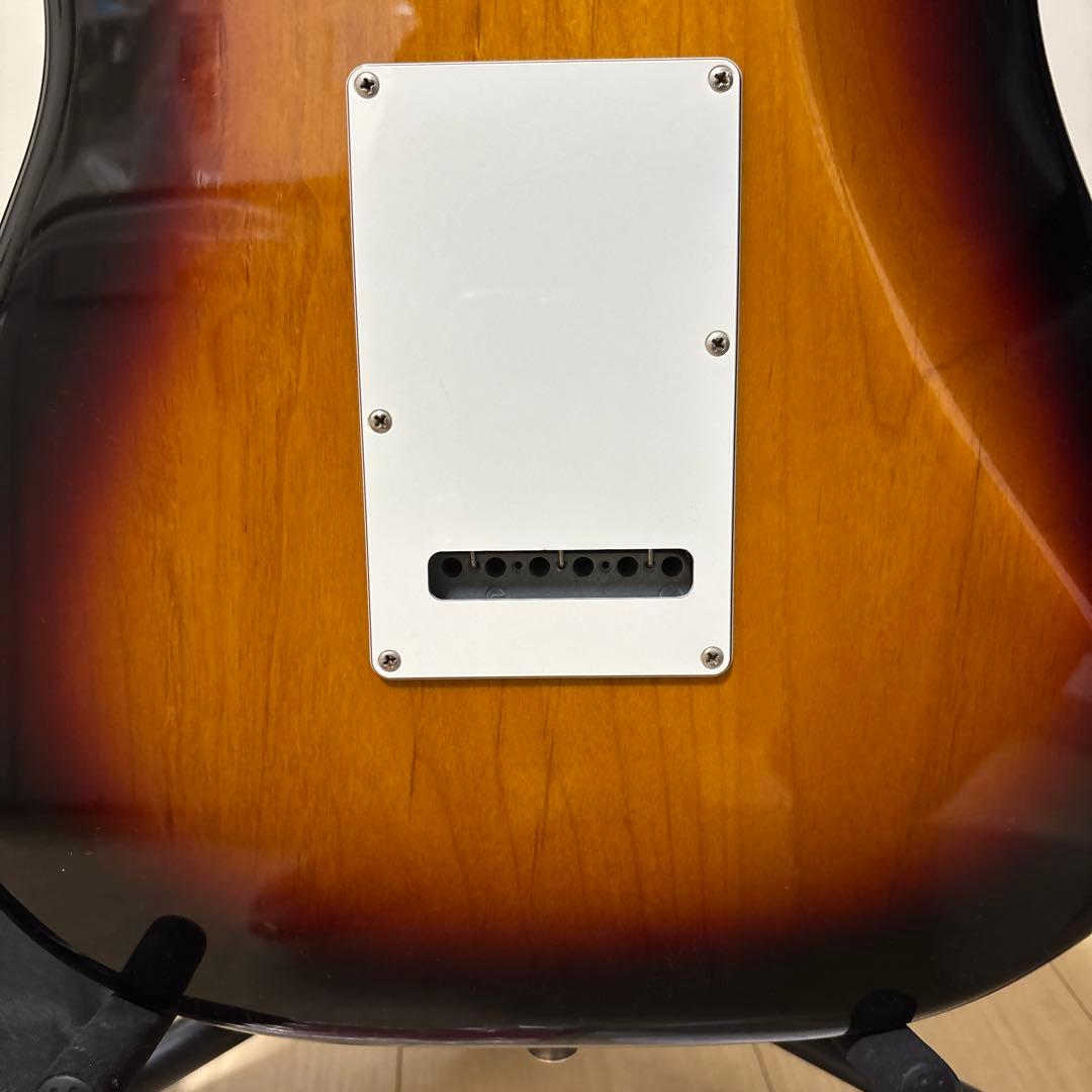 Fender hybrid II Stratocaster サンバースト