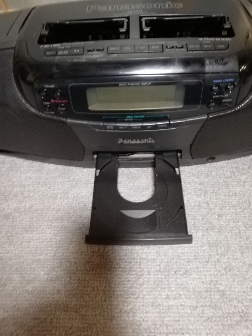 Panasonic ポータブルCDカセットプレーヤー　RX―DT701