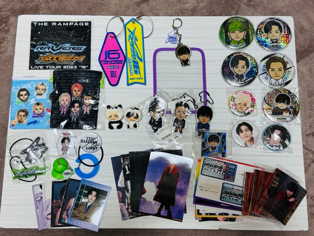 川村壱馬　ブランケット、アクスタ