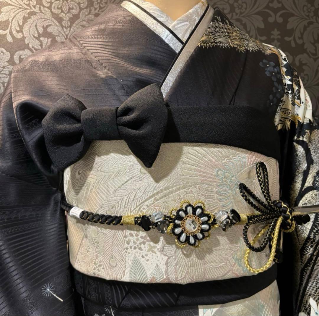 美品　黒地　地紋　金彩　銀彩　逸品　振袖　フルセット 振り袖