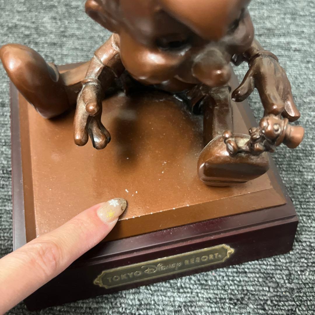 ディズニーリゾート　ピノキオ ブロンズ像　ブロンズピノキオ