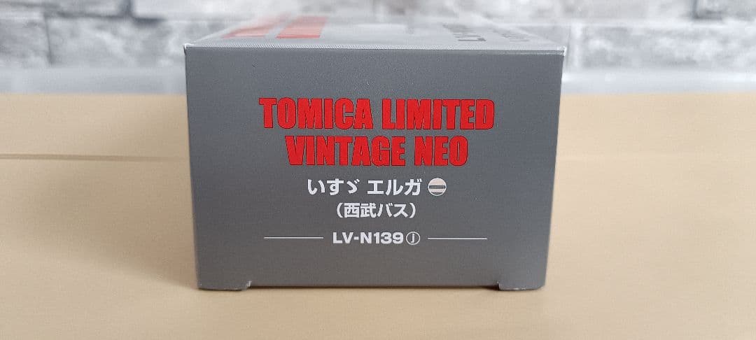 トミカリミテッド ヴィンテージ ネオ いすゞエルガ 西武バス