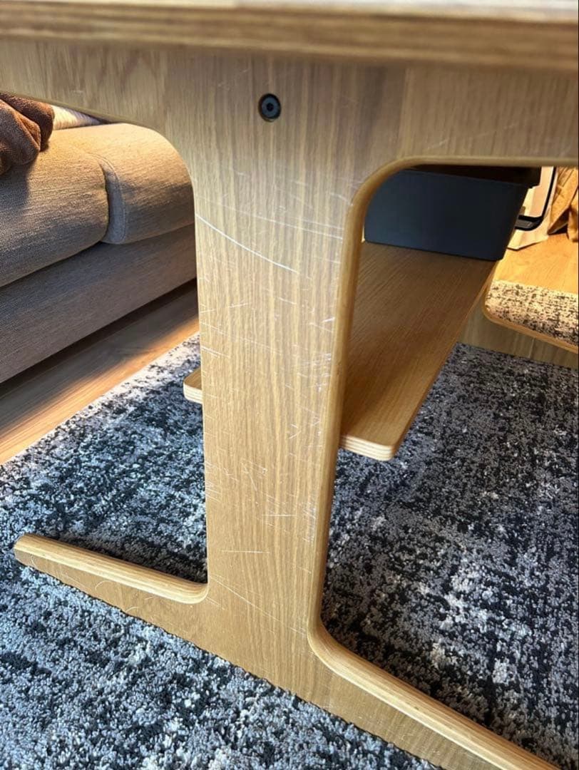 ※ゆまめ※リビングでもダイニングでもつかえるテーブル・４・オーク材