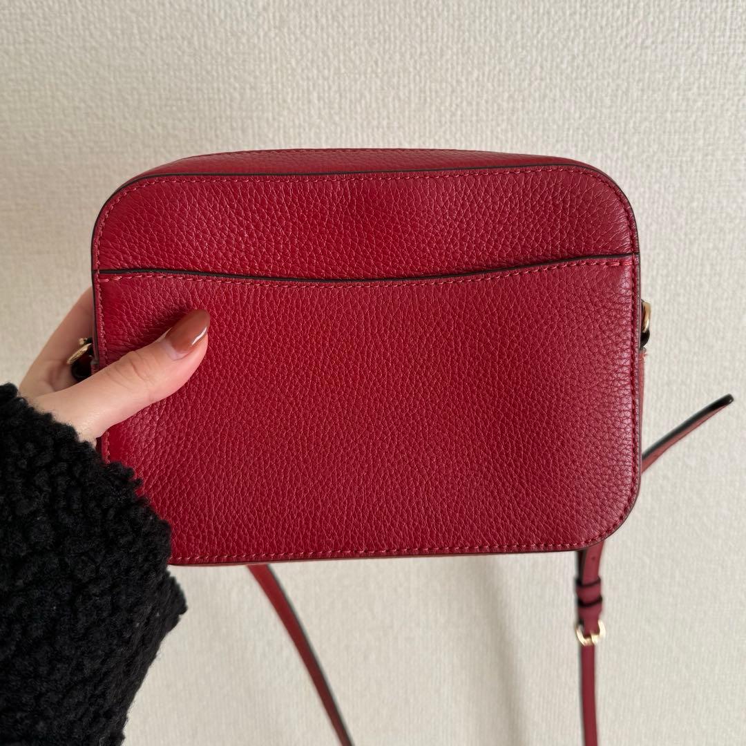 COACH レッド ショルダーバッグ
