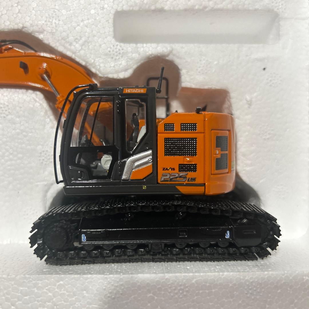 HITACHI ZAXIS225SU ユンボ 重機 アタッチメントなし