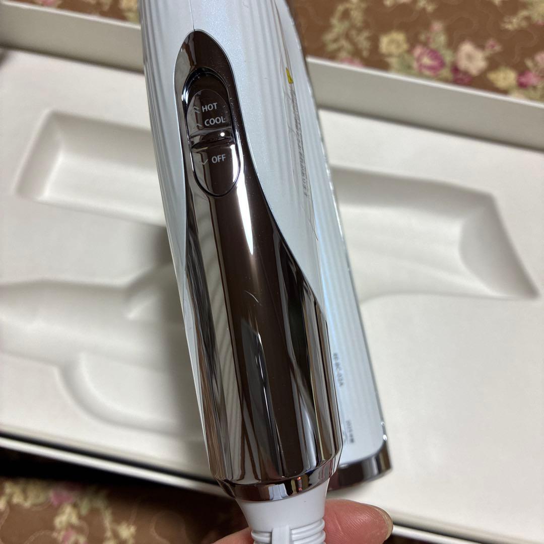 【美品】2025年製　ReFa BEAUTECH DRYER S+ ホワイト