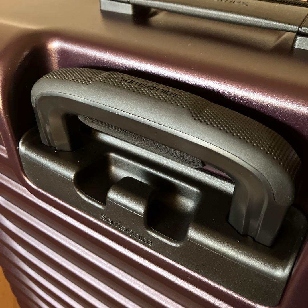 Samsonite 軽量キャリーケース ダークパープル　スーツケース