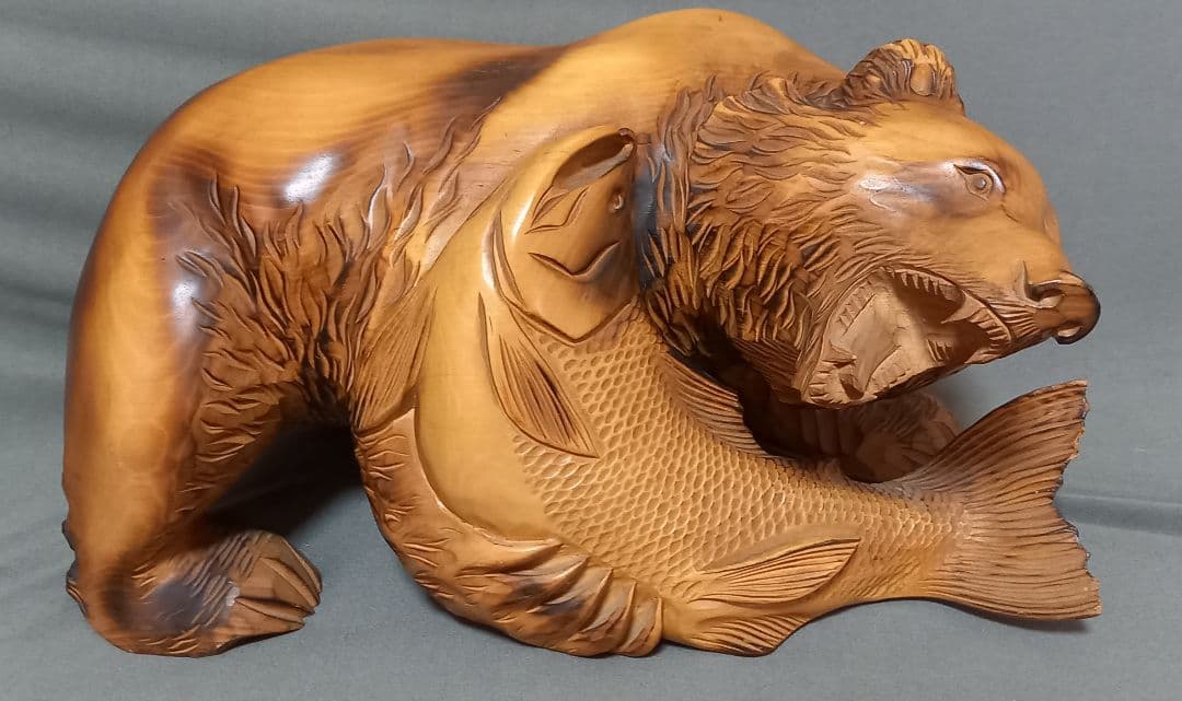 熊一刀彫　民芸品　アイヌ木彫り