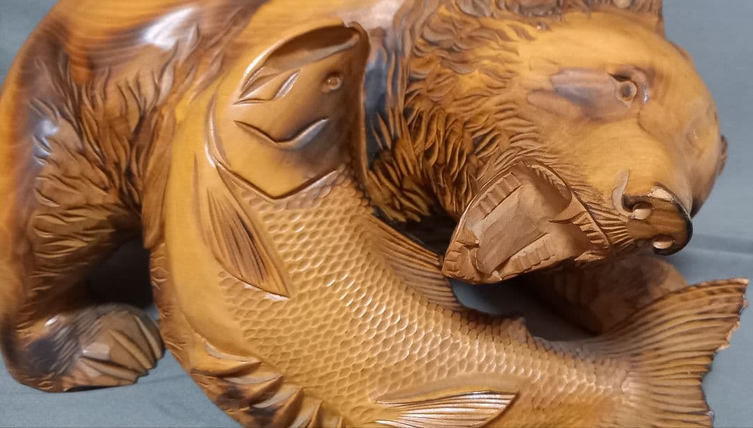 熊一刀彫　民芸品　アイヌ木彫り