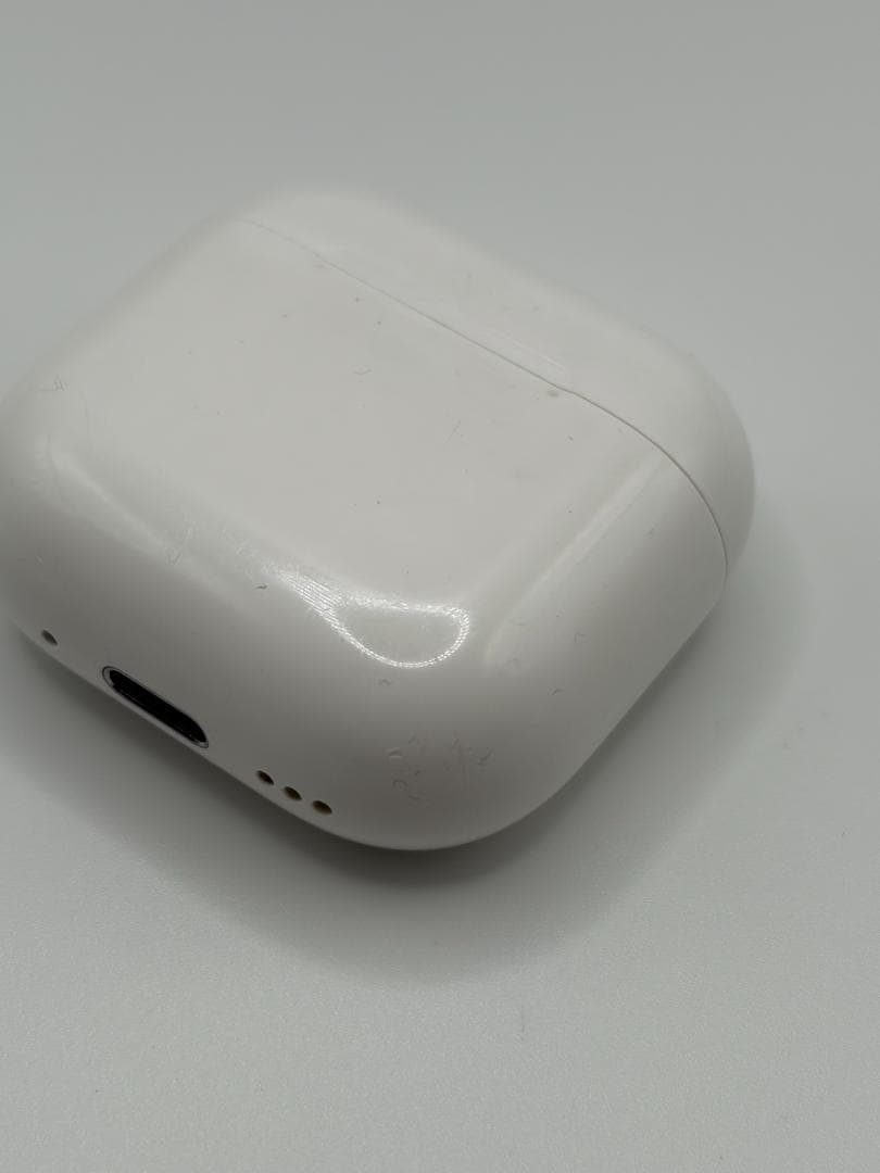 よ*ん様 AirPods4ノイズキャンセリング　イヤホン充電ケース箱一式