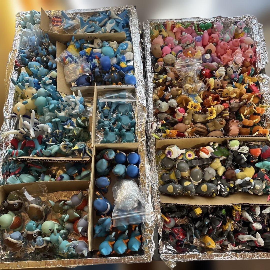 1996年〜2025年　ポケモン指人形　ソフビ　クリア　限定